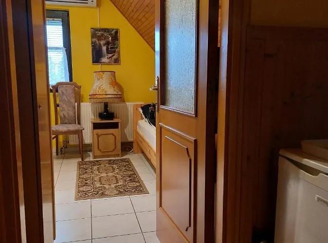 Napfeny Casa de hóspedes 3*